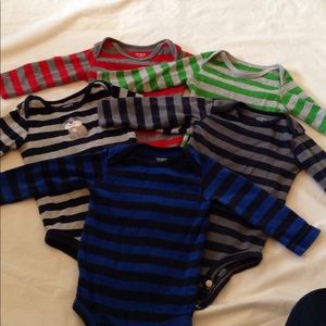 5 piece Carters onesie lot- 6 months